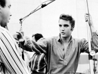 Elvis in een nieuw jasje