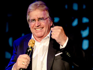 Lee Towers over zijn Torens