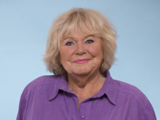 Ere-Zilveren Reissmicrofoon voor Tineke de Nooij