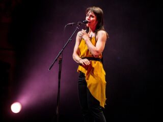 Zangeres Wende over 'Mens'