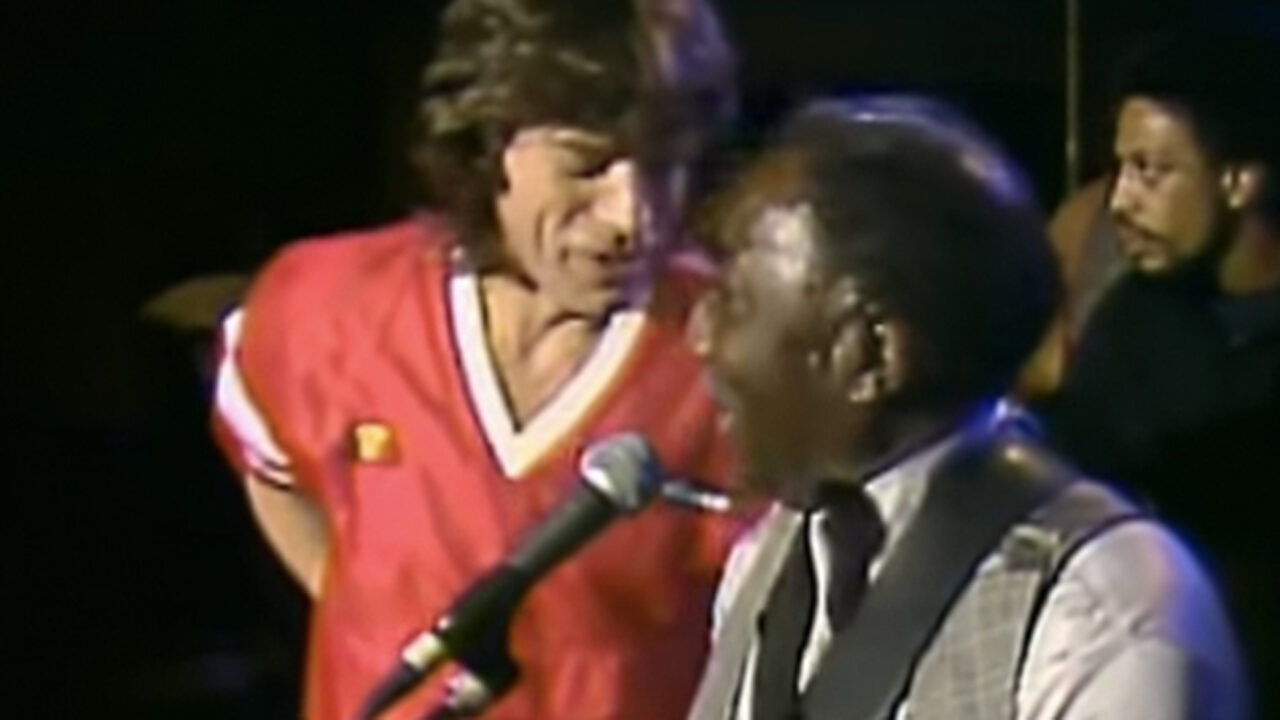 Mick Jagger en Muddy Waters delen het podium NPO Radio 5