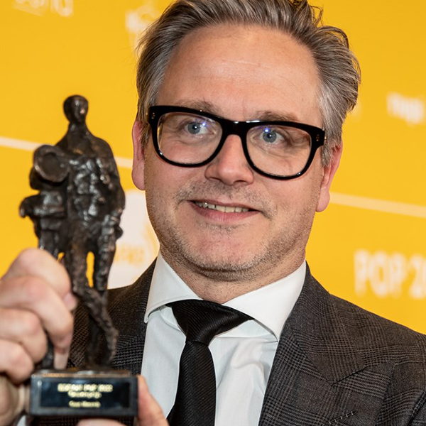 Guus Meeuwis onderscheiden met Edison-oeuvreprijs