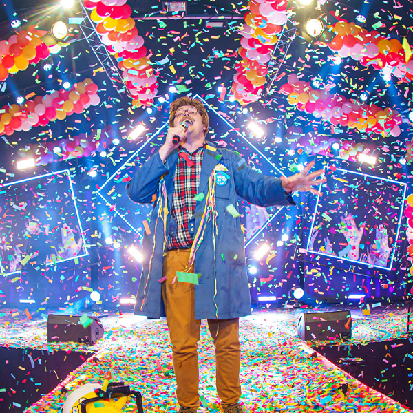 Vier carnaval bij Sterren NL!