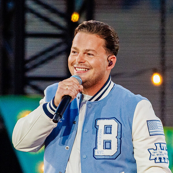 Robert van Hemert toegevoegd aan de line-up van het Muziekfeest van het Jaar