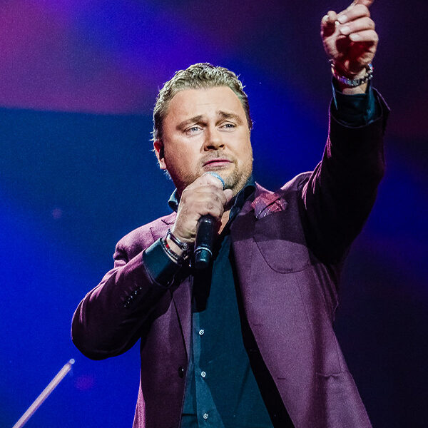 Wesly Bronkhorst toegevoegd aan de line-up van het Muziekfeest van het Jaar