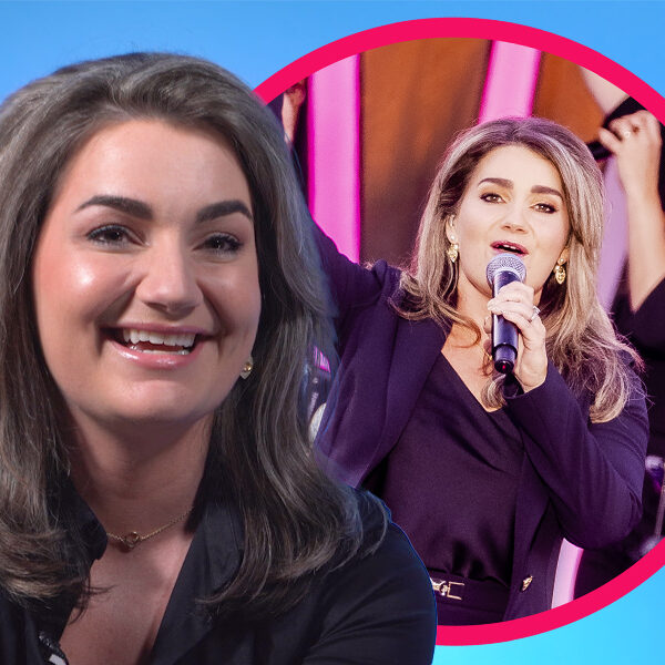 Sieneke kijkt terug op haar optredens tijdens het Muziekfeest