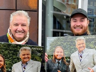 René Froger en Donnie veroveren een gouden plaat voor ‘Bon Gepakt’