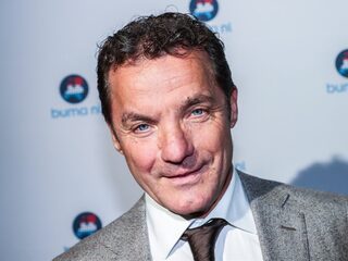 John de Bever over eerste aflevering soap: "Ik ben dik tevreden"