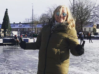 Blij dat ik glij: zo vermaken de sterren zich met het winterweer