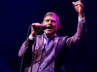 Popgroep De Dijk stopt, zanger Huub van der Lubbe kondigt afscheid aan