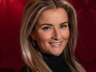 Emilie over haar hit van 2022: “Komt ontzettend bij mij binnen”