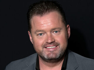 Frans Duijts vraagt hulp voor zijn zieke zus: “Ze heeft een nieuwe nier nodig”