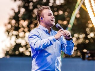 Gino Graus behaalt bijzondere mijlpaal met zijn hit ‘Dolores’