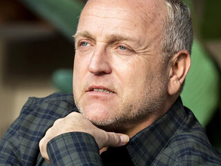 Gordon deelt een preview van zijn nieuwe single ‘Terug op vaste land’