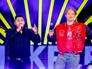 Ammar ontvangt eerste gouden plaat voor zijn duet met Snelle