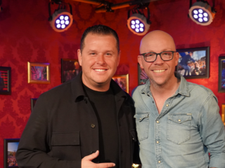 John West zorgt voor een feestje in 'Marcel in de Morgen'