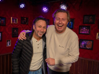 Luister hier de Jan Paparazzi Show met Henk Bernard terug