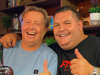 Terugluisteren: Jan Paparazzi Show met Tinus Hoekstra