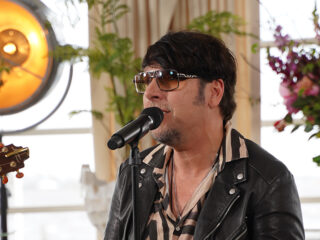 Jan Dulles is in het huwelijksbootje gestapt