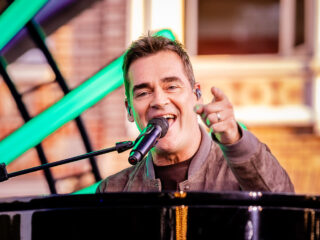 Jeroen van der Boom onthult gastartiesten voor The Pianoman