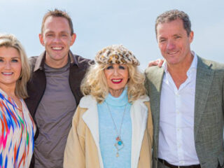 Bonnie st. Claire te gast bij ‘De Bevers’ in Ahoy