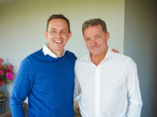 De Bevers gaan het theater in met een muzikale comedyshow