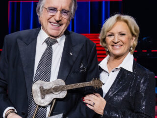 Lee Towers ontvangt TrosKompas Oeuvre Award