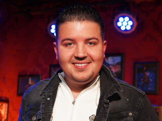 Het Showbizz Journaal met Marco Schuitmaker, Jan Biggel en Monique Smit