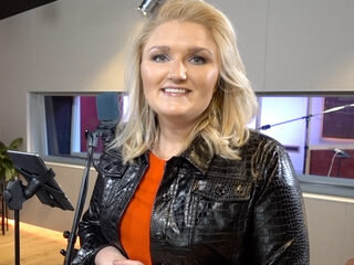 VLOG: Marlane duikt de studio in voor de opnames van haar vrijdagsongs