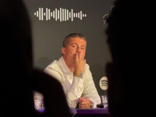 Mart emotioneel tijdens zijn albumpresentatie