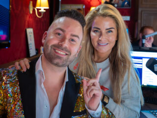 Luister hier Emilie op Volle Toeren met Menzo Kortland terug!