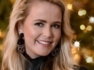 Monique Smit is bevallen van dochtertje