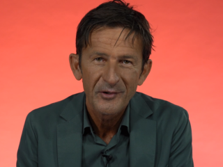 Cornald Maas: "Willeke Alberti is als geen ander in staat betekenis van tekst over te brengen"