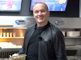 Nieuw op het YouTube-kanaal van Sterren NL: Off Stage!