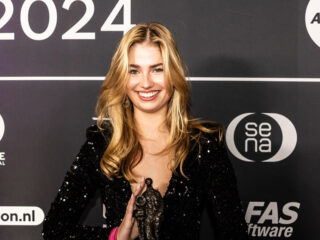 Eet smakelijk: Roxy Dekker uitgenodigd voor lunch met Koning