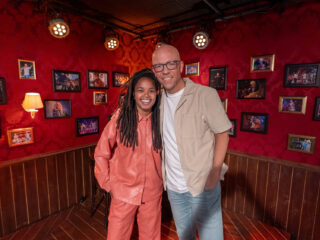 Check hier de akoestische versie van 'Seizoenen' van Shary-An!