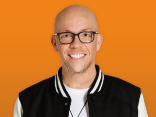 Marcel werkt aan EK-hit in de ochtendshow op Sterren NL: "Uit de hand gelopen grap"