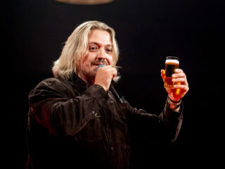 Thomas Karst brengt een prachtige ode aan zijn vader René Karst