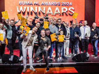 Donnie en Marco Schuitmaker winnen award 'meest succesvolle single' tijdens Buma NL Awards