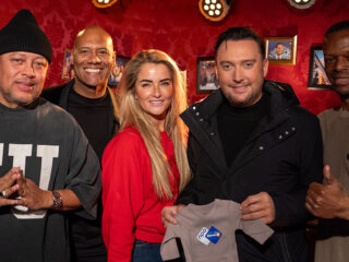 Hoe gaat het zoontje van Tino Martin heten? Emilie heeft een aantal suggesties!