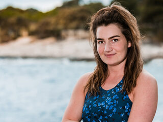 Sieneke verlaat Expeditie Robinson met opgeheven hoofd