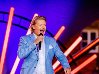 Thomas Berge: "Ik ben trots op mijn nieuwe single en ook blij dat hij zo lekker gaat''