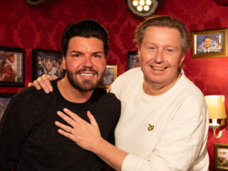 Luister hier de Jan Paparazzi Show met Roy Donders terug