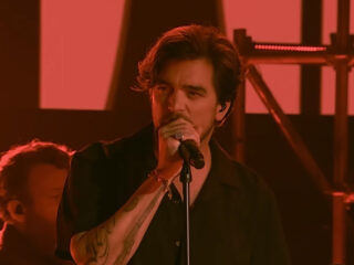 Waylon maakt indruk met Hazes-cover