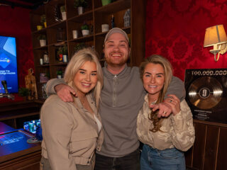 De kinderen van Donnie zijn fan van 'Kleine vogel'