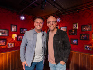 Kijk hier het optreden van Joey Nicolay bij Marcel terug