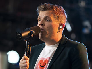 Jaap Reesema bezorgt kippenvel met liedje op Radio555