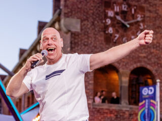 Jan Biggel brengt nieuwe plaat uit: Lege pullen