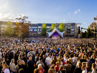 Platenmaatschappijen en boekingskantoren in actie tegen biergooiers