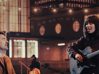 MEAU en Paul de Munnik schrijven lied voor NS-campagne